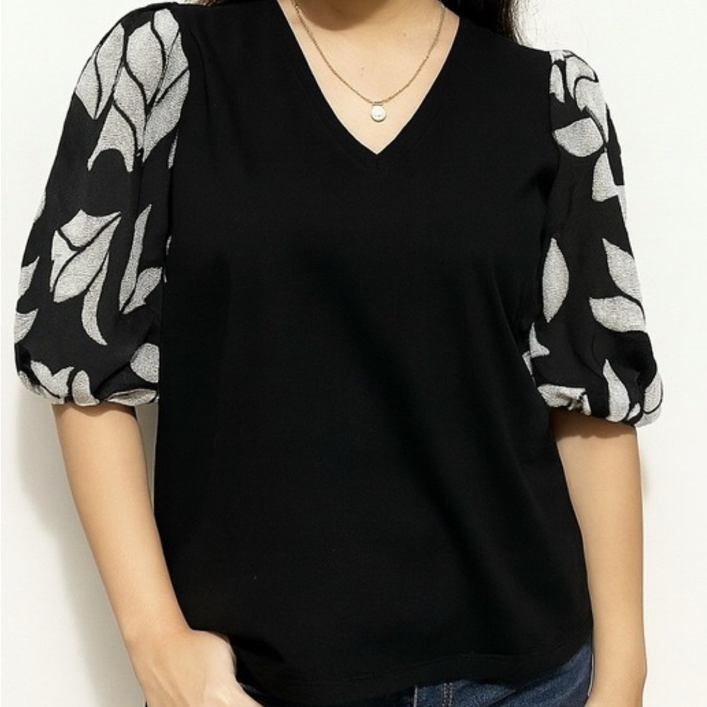 Chico's Black Jacquard Puff Sleeve Tee - Picture 6 of 6
